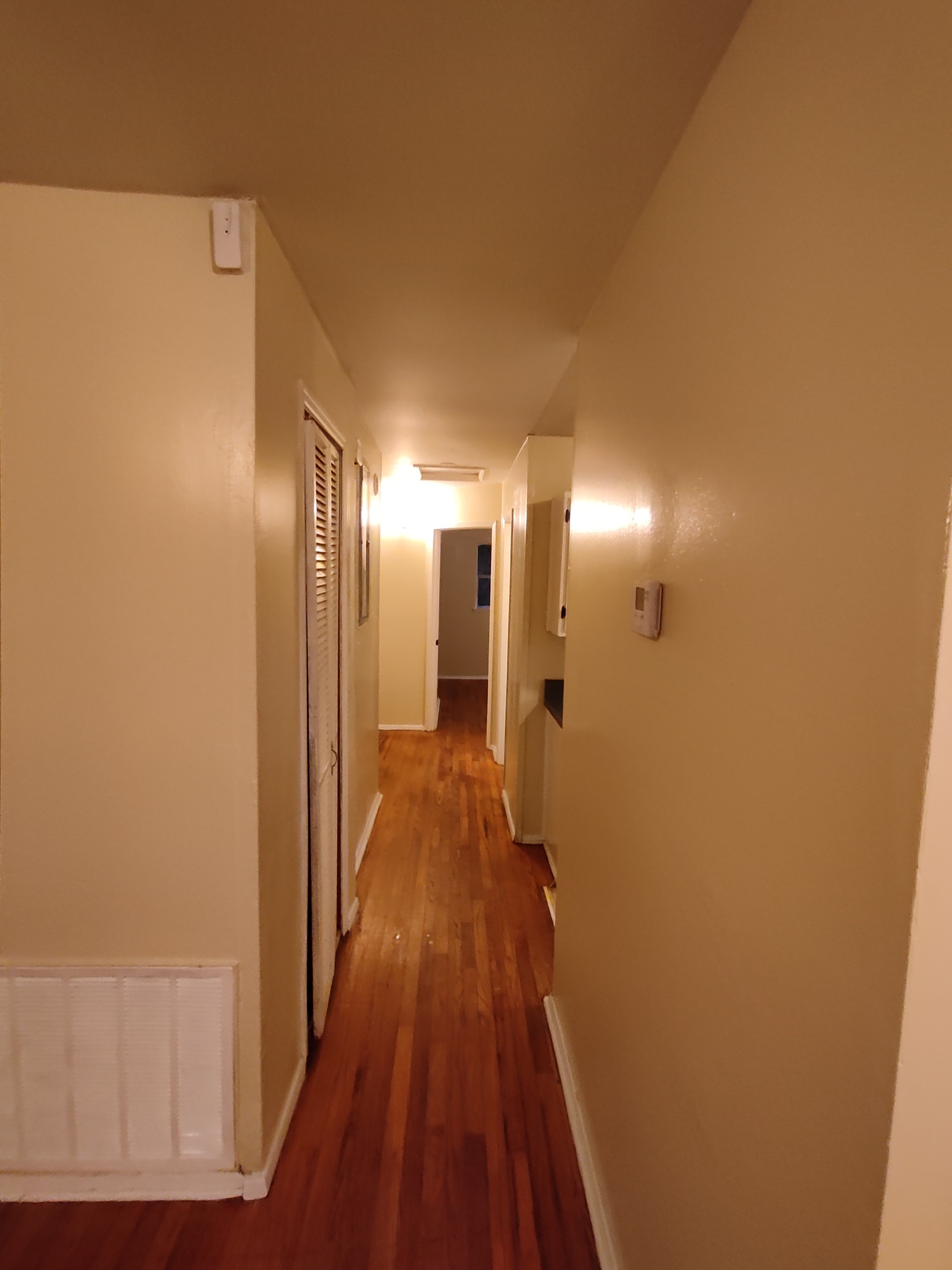3121 Urban Avenue