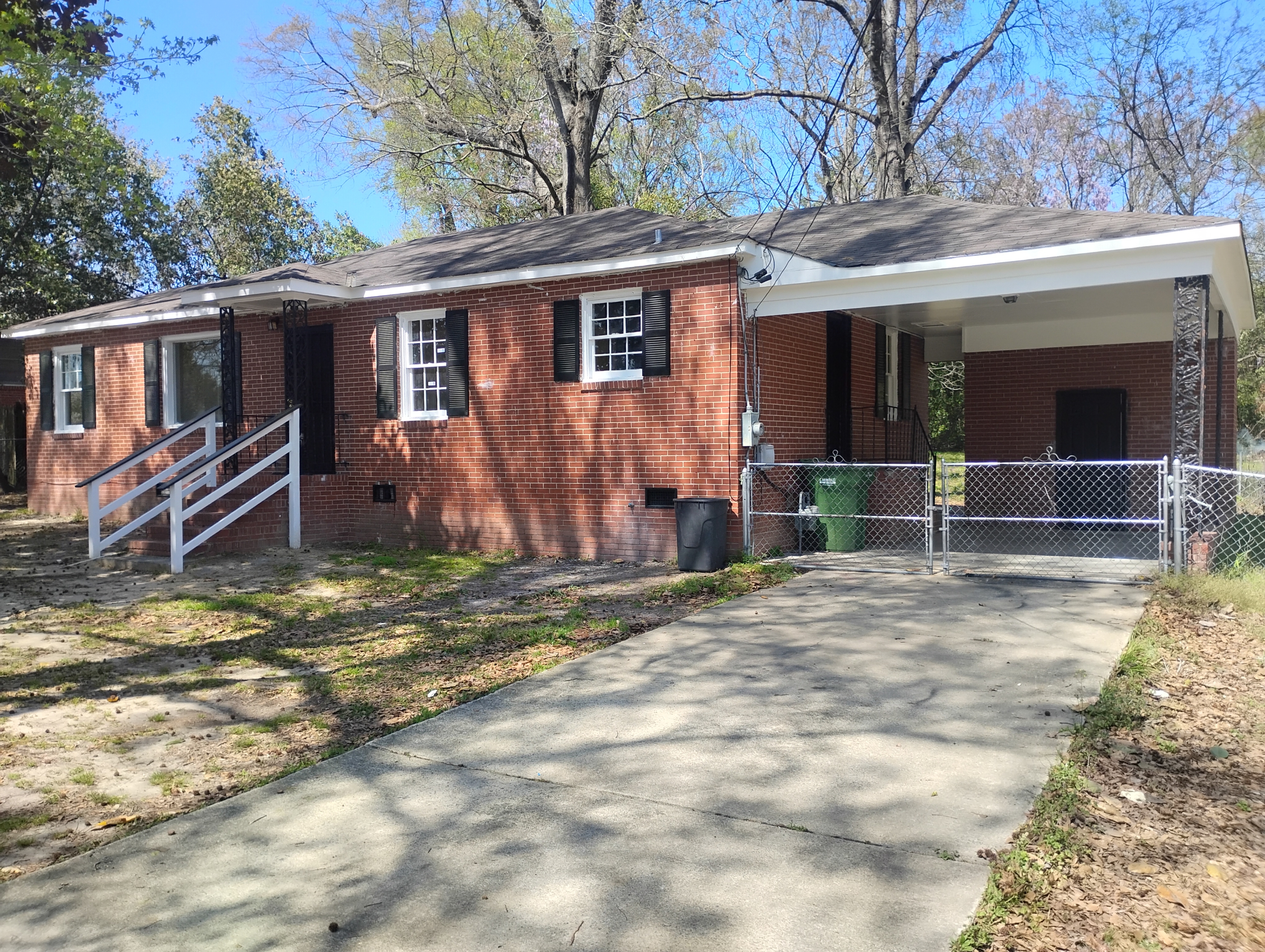 1240 Alta Vista Drive